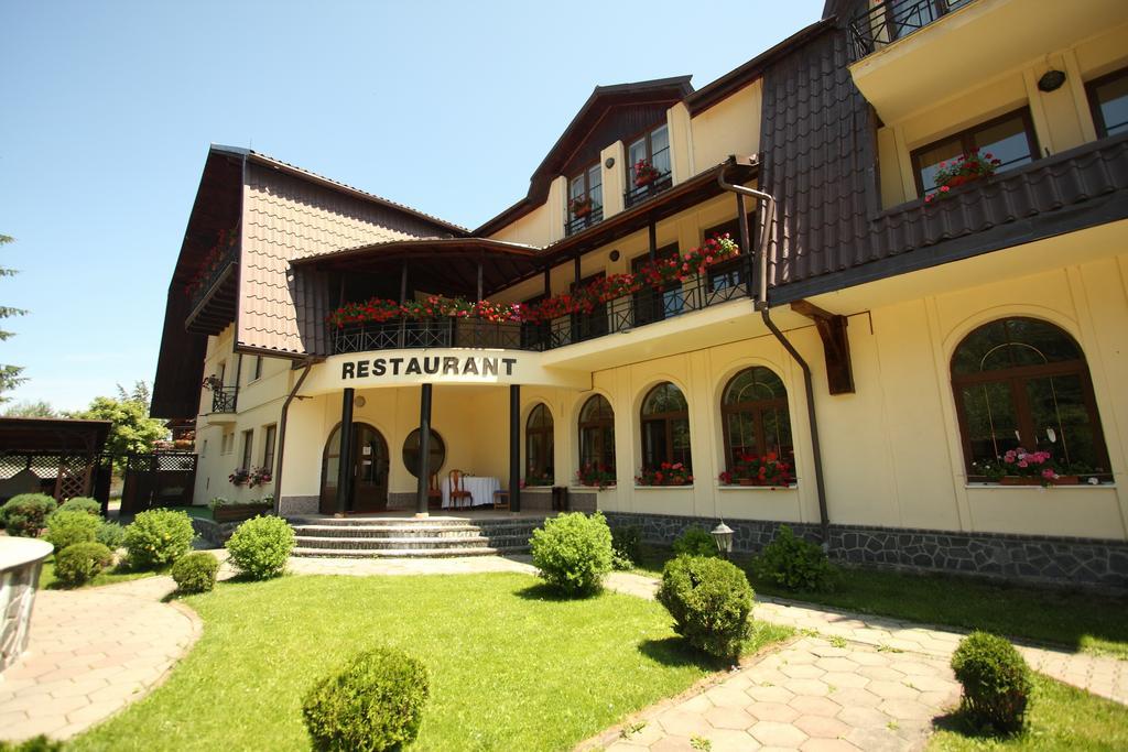 Hotel Ruia Пояна-Брашов Экстерьер фото